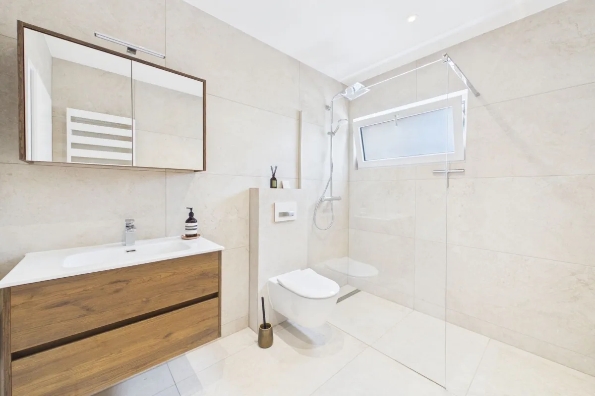 Rénovation de salle de bain et WC — Luxembourg
